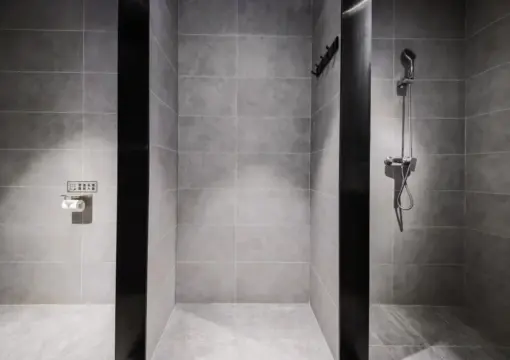 Deluxe Duplex Family Room（Tencent Video VIP)