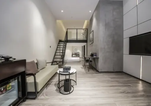 Deluxe Duplex Family Room（Tencent Video VIP)