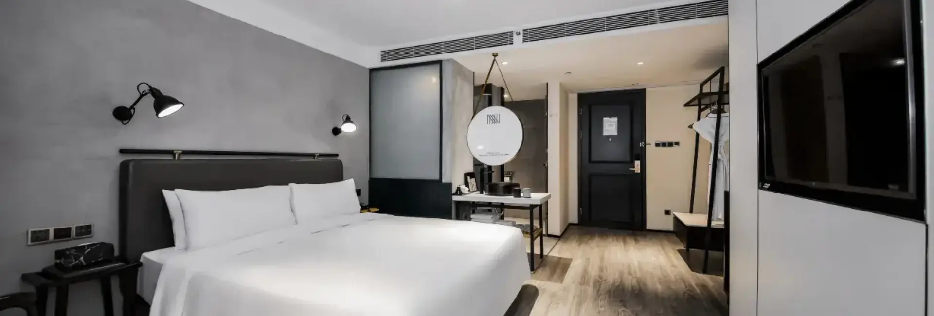 Deluxe Queen Room（Tencent Video VIP)