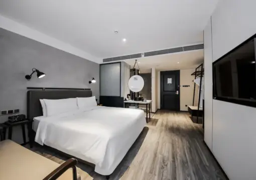 Deluxe Queen Room（Tencent Video VIP)