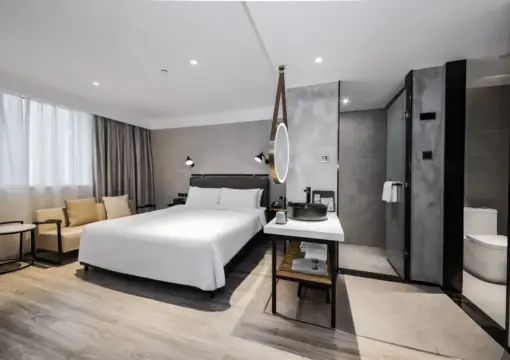 Deluxe Queen Room（Tencent Video VIP)