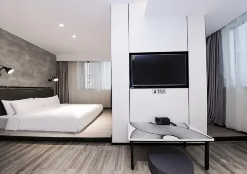 Deluxe Tatami Family Room（Tencent Video VIP)