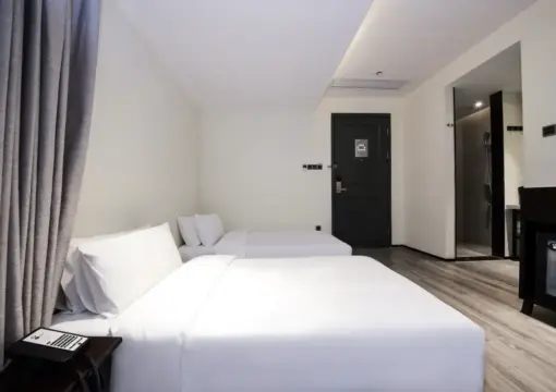 Deluxe Tatami Family Room（Tencent Video VIP)