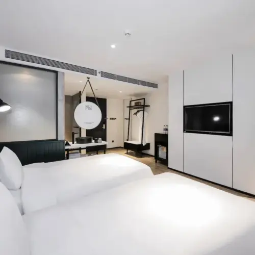 Deluxe Twin Room（Tencent Video VIP)