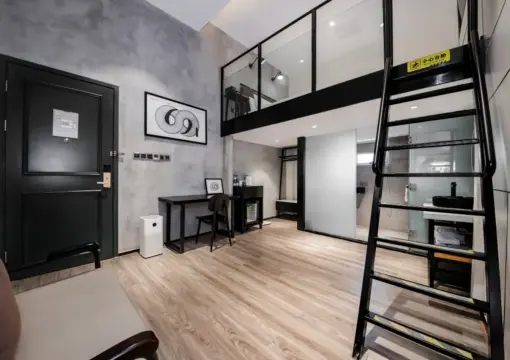 Duplex Superior Queen Room（Tencent Video VIP)