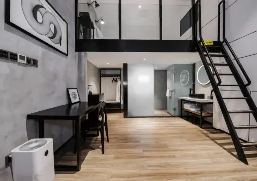 Duplex Superior Queen Room（Tencent Video VIP)