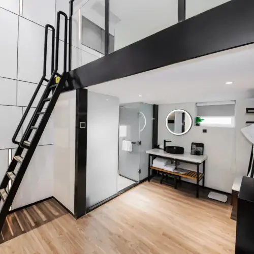 Duplex Superior Queen Room（Tencent Video VIP)