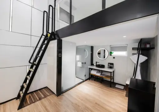 Duplex Superior Queen Room（Tencent Video VIP)