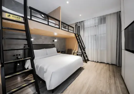 Family Room（Tencent Video VIP)