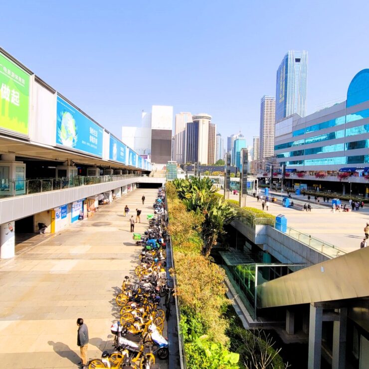 The Complete Guide to Luohu Port (罗湖口岸): Your Gateway from Shenzhen to Hong Kong