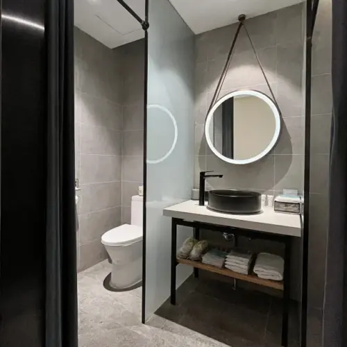 Superior City Family Room (Tencent Video VIP)