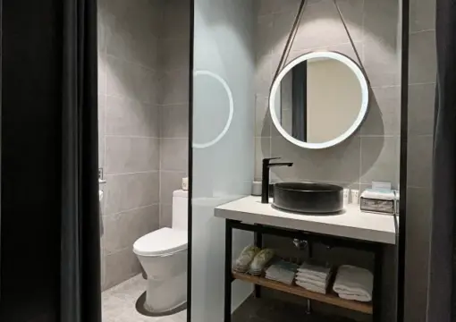 Superior City Family Room (Tencent Video VIP)