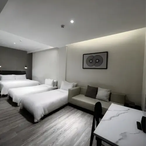 Superior City Family Room (Tencent Video VIP)