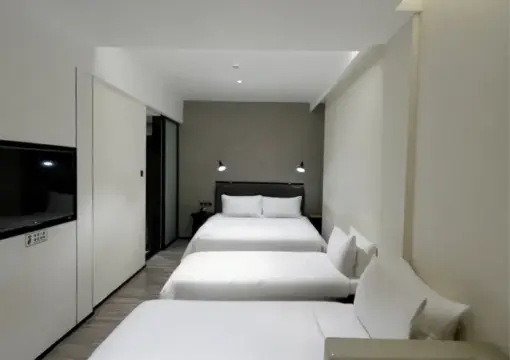 Superior City Family Room (Tencent Video VIP)