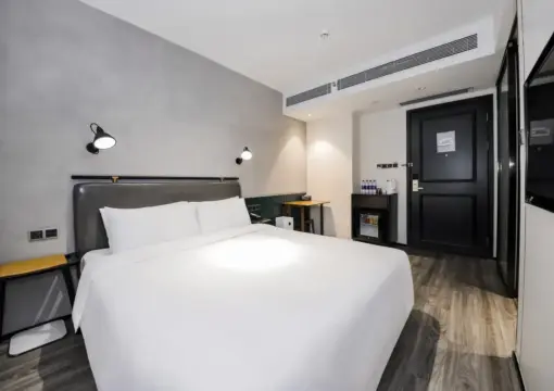 Superior Queen Room (Tencent Video VIP)